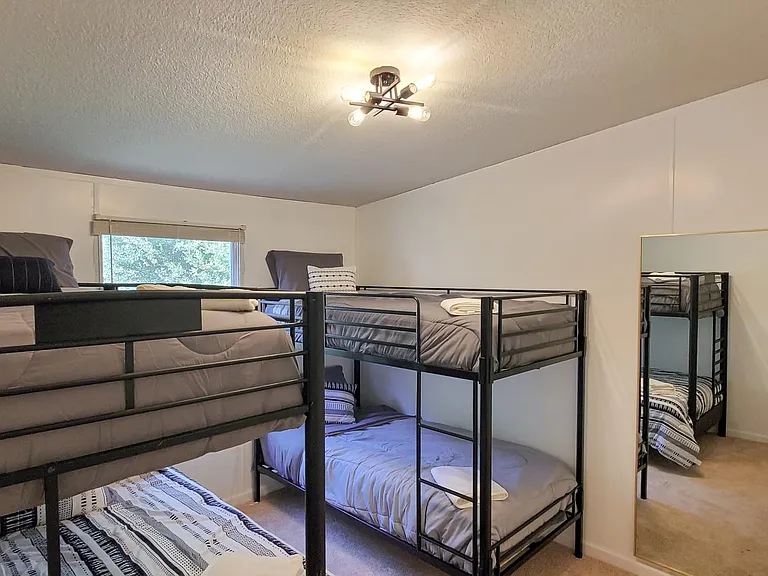 5809 Parkside Ct — Photo 12
