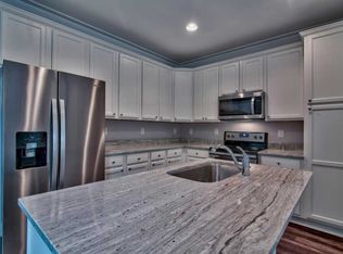 48 S Sand Palm Rd, Freeport, FL 32439