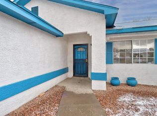 1312 Quartz Dr SW, Albuquerque, NM 87121