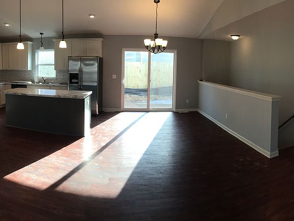 2nd image of 1403 Nicholson Ave