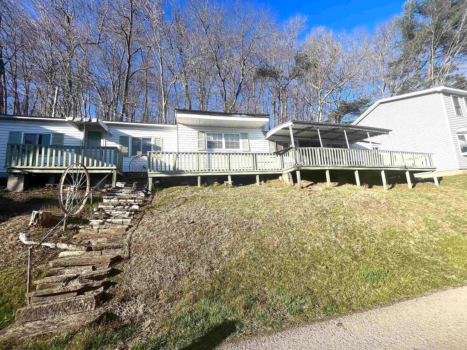 561 Crystal Lake Rd, West Union, WV 26456 Zillow