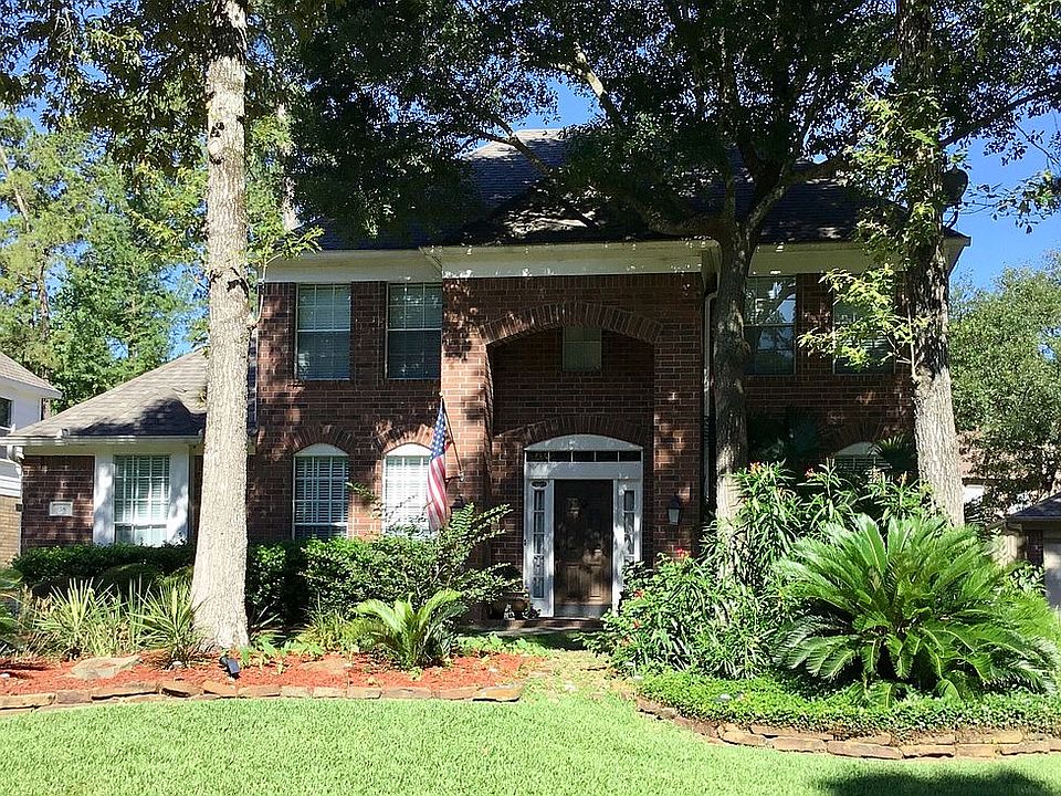 2nd image of 38 E Sterling Pond Cir