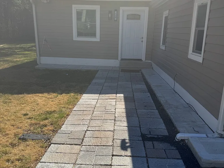 118 Norwood Rd — Photo 1