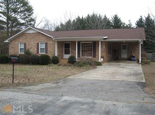132 Seymour Ave, Bowman, GA 30624