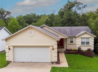 260 Evergreen Dr, Lake Ozark, MO 65049