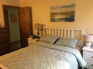 512 W Green St APT 203, Champaign, IL