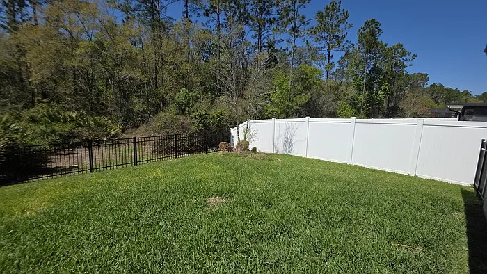 70 Oakleaf Way — Photo 28