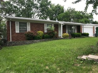 1029 Sandstone Dr, Saint Louis, MO