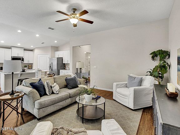 5th image of 3517 BAXTER Street
