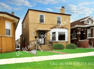 9214 S Elizabeth St, Chicago, IL 60620