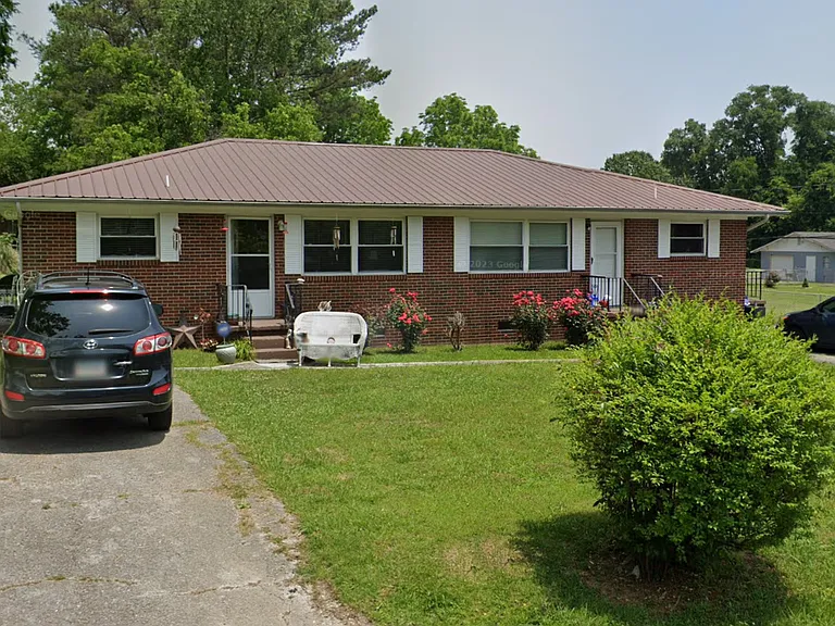 710 Shelly Ln #A — Photo 1