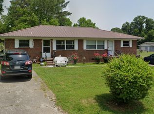 710 Shelly Ln #A, Rossville, GA 30741