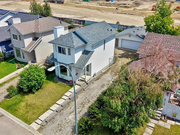 2nd image of 22 Rivercrest Way SE