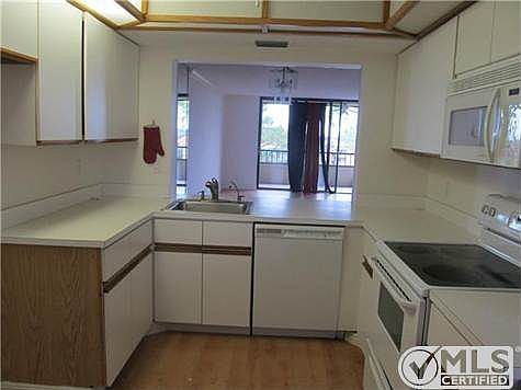 5th image of 1850 Homewood Blvd #5040