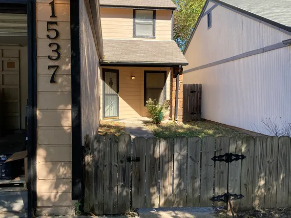 1537 E 67th Pl, Tulsa, OK 74136