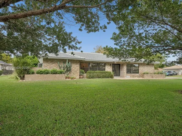 9913 SW 1st Ct, Coral Springs, FL 33071