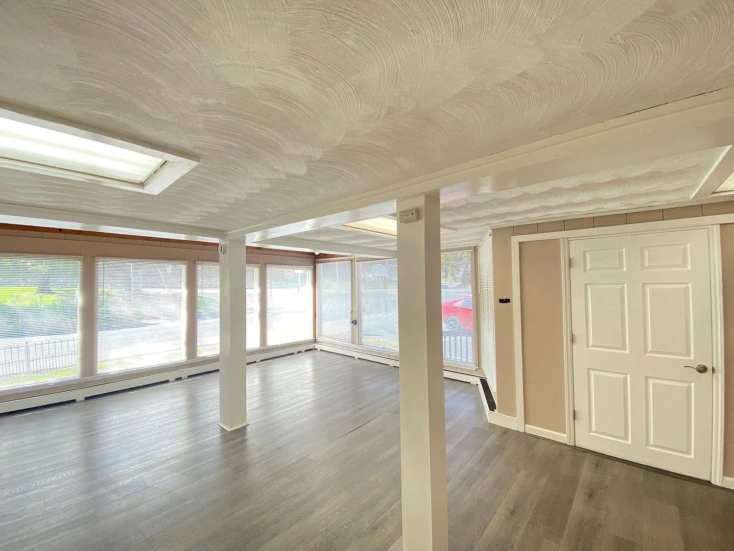 4 bed, 2.0 bath, $2,250 — Photo 4