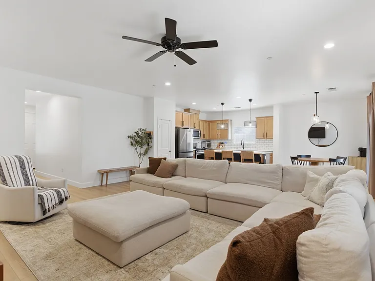 12529 Maclure Dr — Photo 12