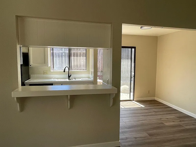 1482 Prefumo Canyon Rd — Photo 8