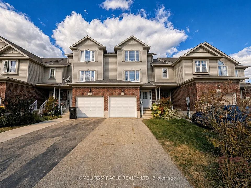 250 Parkvale Dr