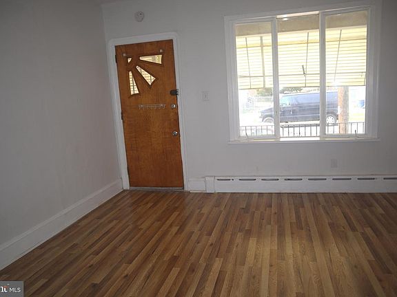 3rd image of 5607 N American St