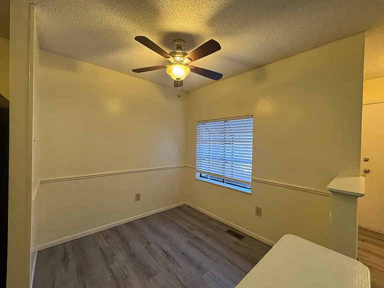 2039 Silent Spring Dr — Photo 10