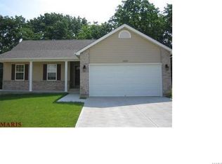 2697 Ruddy Ridge Dr, High Ridge, MO 63049