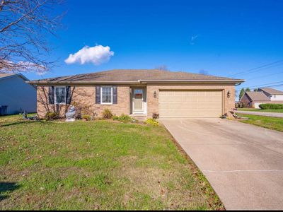6000 Summit Pointe Way, Newburgh, IN, 47630