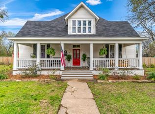 307 E High St, Wills Point, TX 75169