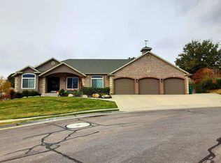 12032 S Lampton Cv, Riverton, UT 84065