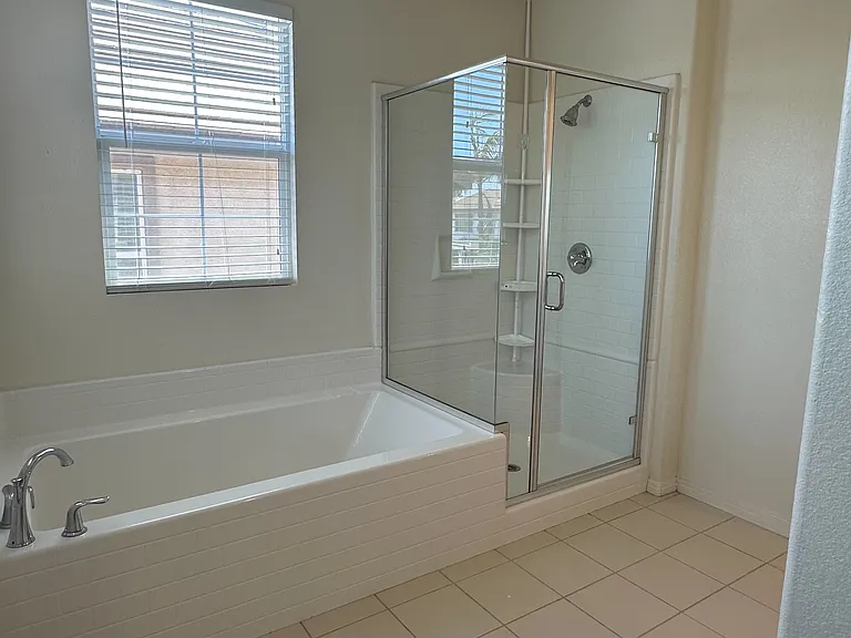 1540 Cantabria Pl — Photo 12