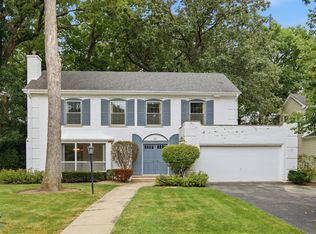 681 Smoke Tree Rd, Deerfield, IL 60015