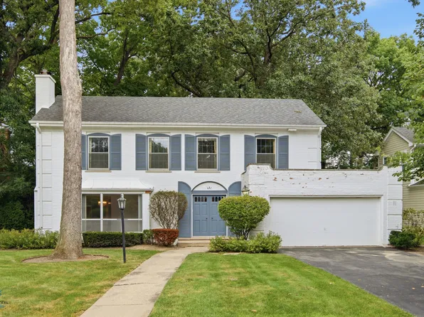 681 Smoke Tree Rd, Deerfield, IL 60015