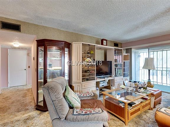3rd image of 1405 Vegas Valley Dr APT 240