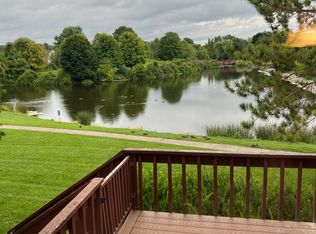 20 Wake Robin Ter, West Henrietta, NY 14586