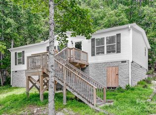 2941 Summer Rd, Hendersonville, NC 28792