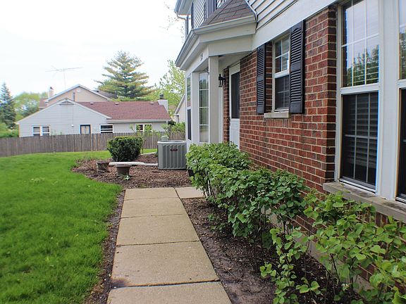 2nd image of 325 Green Knoll Ln #0