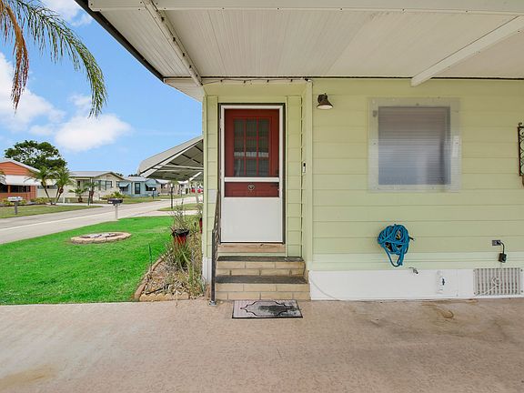5th image of 8601 Florence Drive