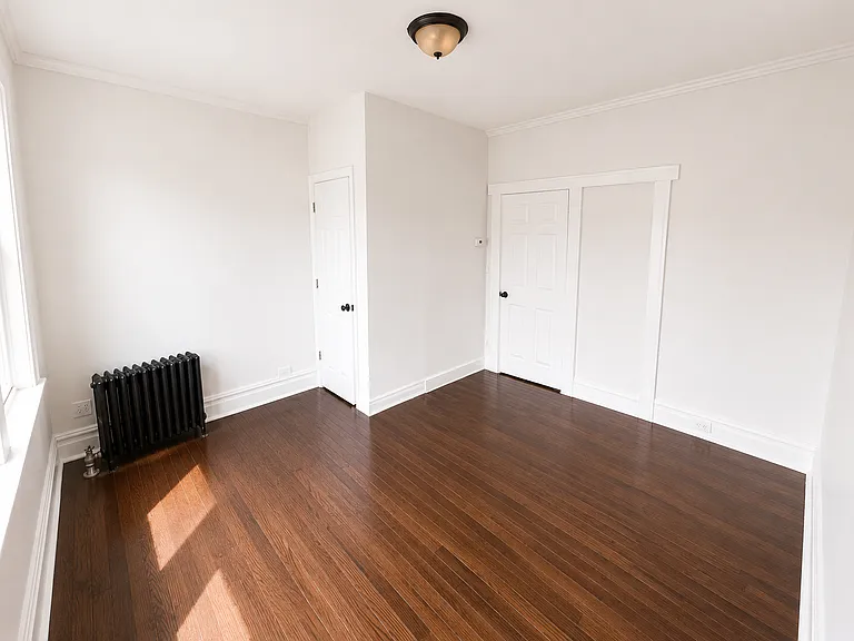 320-322 Kerrigan Blvd #2R — Photo 7