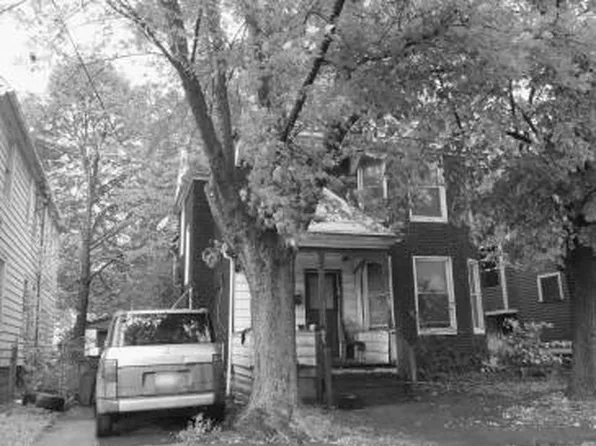 6137 Morton Ave, Cleveland, OH 44127