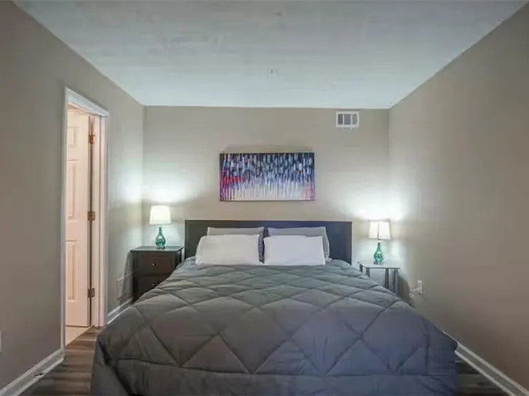 846 Park Pl NE — Photo 121