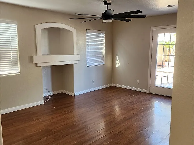 9352 S Villa Tuscany Ave — Photo 8