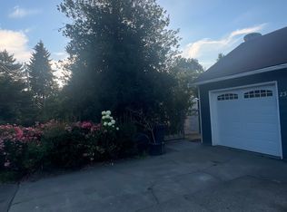 2324 S 117th St #M, Seattle, WA 98168