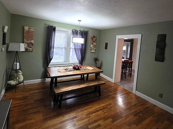 4th image of 431 SE Baldwin Rd