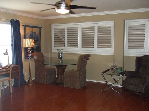 Game Room Upstairs w/Handscraped Flooring