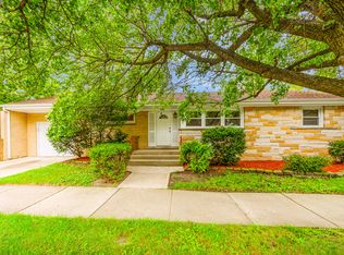 2205 Willow Rd, Homewood, IL 60430