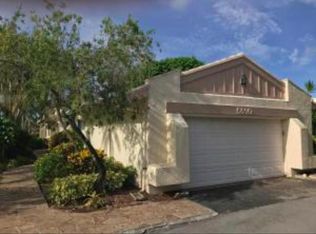 5690 Piping Rock Dr, Boynton Beach, FL 33437