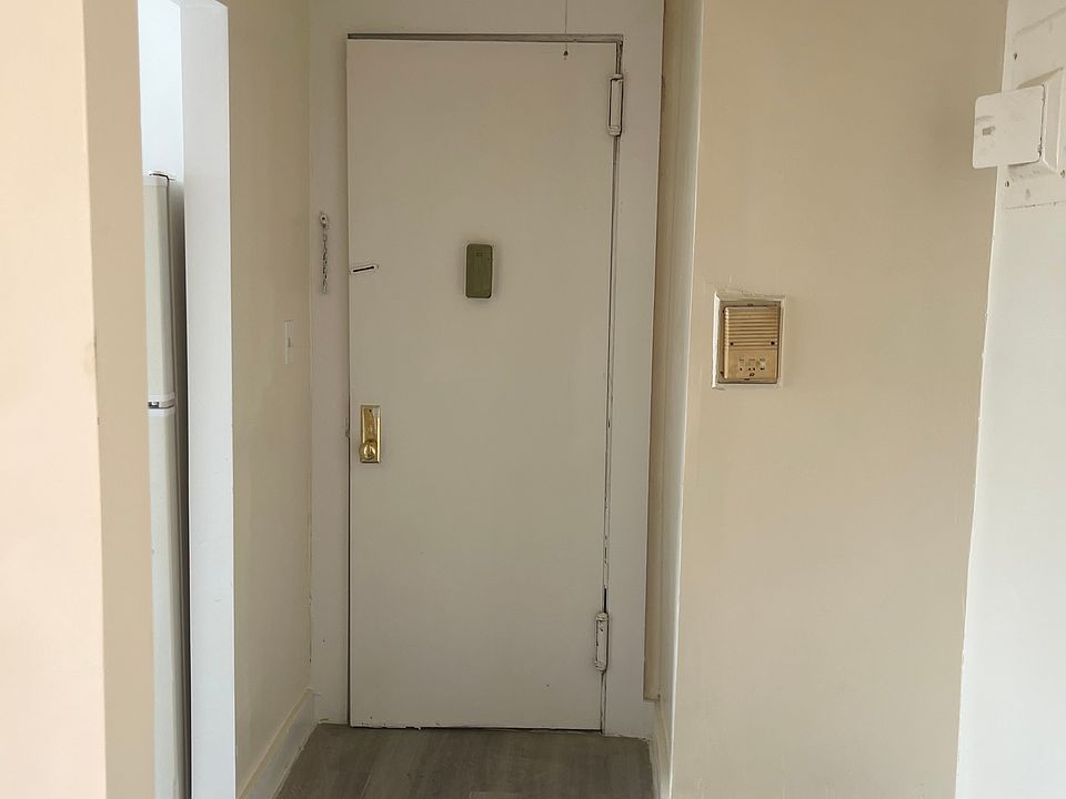 1st image of 686 E 234th St #6