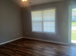 (Undisclosed Address), Shepherdsville, KY 40165