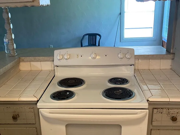 3203 E Rio Grande St — Photo 5